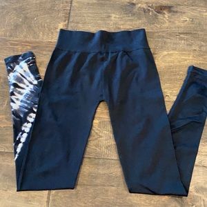 Zyia Hendrix Mid Rise leggings
